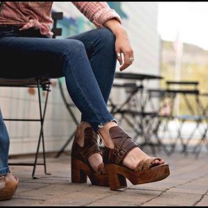 BED STU Humes Wedge Sz 9